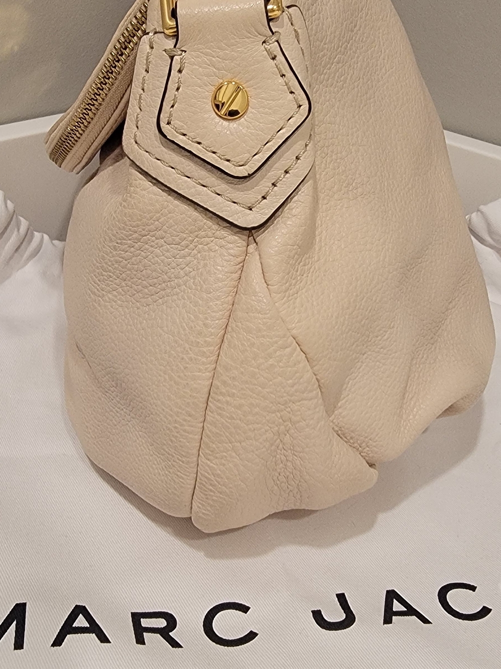 Marc Jacobs Classic Q Natasha Large Crossbody Beige Pebbled Leather Y2K Vintage - Picture 3 of 13